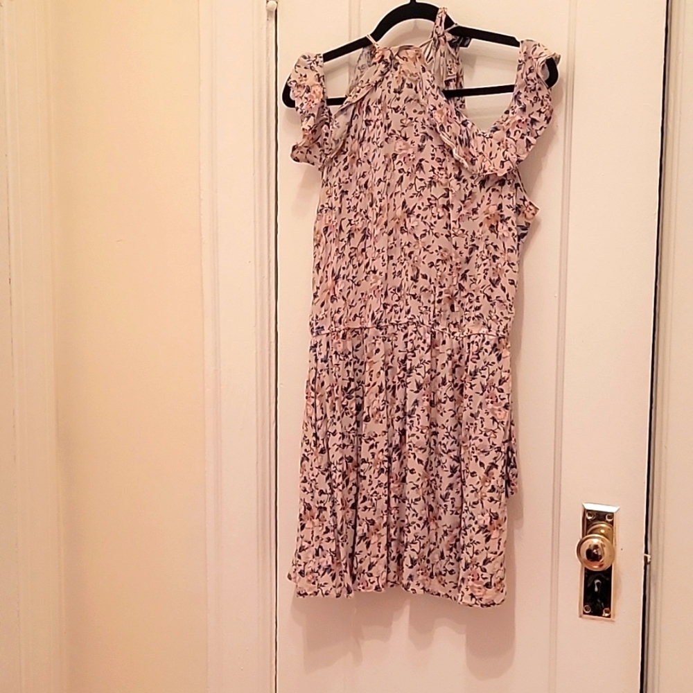 Off the shoulder dress with pockets